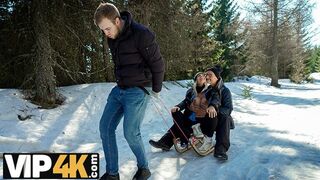 Hot generatie seks naast vuur