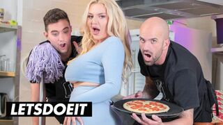 Miss Jackson fucking hot anal met grote coole keuken chefs