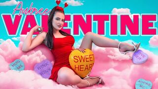 Pussy in de schijnwerpers: Aubree Valentine schreeuwt graag tegen Donnie Rock met zijn vingers naar de grens