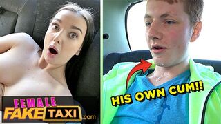 Lady Gang wordt gek zuigen haar grote-dick tiener pov in de taxi