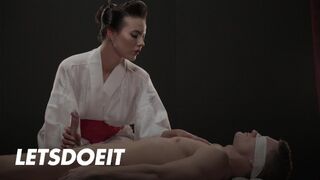 De Tsjechische verleidelijke Vanessa Decker maakt Max Dior gek met hot riding