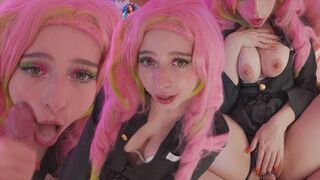 Mitsuri in Kanroji cosplay geniet van de gaten in de haan en krijgt een enorme schot in het gezicht