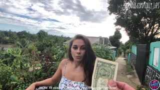 Hot Latin meisje krijgt geneukt voor een dollar