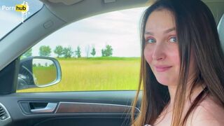 Oké, ik zal mijn benen voor je openen - stiefzoon neukt zijn stiefmoeder na het rijden