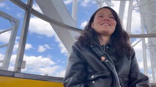 Wild lesbische Geslacht van tiener Latinas in pretpark
