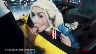 Publiek neuken met geile Harley Quinn op Halloween
