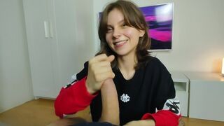 Tiener amateur teef gek face-to-face selectie - hot mond spritzing en spelen met je kont!
