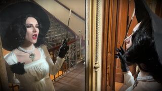 Lady Dimitrescu's Wilde Zuiging en Zuigen - Bewoner kwaad Village Cosplay Halloween 2023