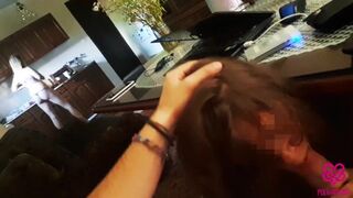Ontbijt koffie na wild neuken en pijpbeurt met een tiener