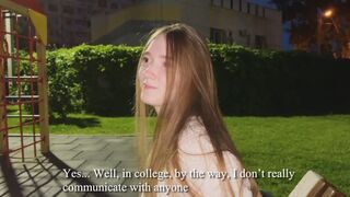 Ik ontmoette mijn klasgenoot op straat en neukte haar die dag