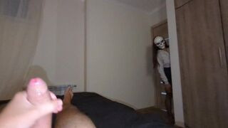 Sexy milf geest komt alleen naar Neuken op Halloween nacht
