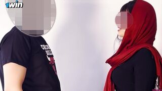 Arabische milf's luid neuken laat de buurman niet slapen, dus hij roept haar te neuken