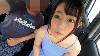 Grote ogen en een klein lichaam. 147 cm osaka mini meisje zuigt en slaat haan tijdens het rijden
