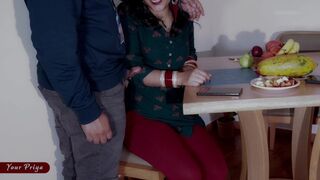 Priya bhabhi begint hard met de jonge Devar en sluit af met de inclusie