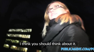 PublicAgent - blond college meisje laat zich ook gaan