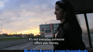 PublicAgent - sexy Aziatische chick opgepikt bij bushalte