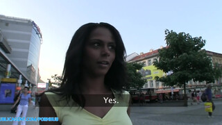 PublicAgent - Isabella Chrystin opgepakt en geneukt