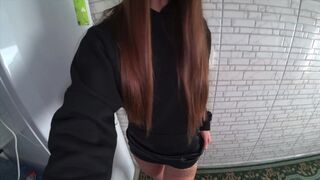 Echte hete vrouw bedriegen haar man met haar minnaar in de auto - anaal orgasme 4k