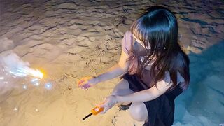 Hot amateur neuken in het warme bad op het strand - wild neuken en likken lichaam zonder beperking