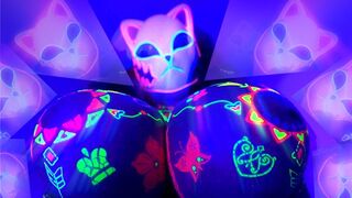 Lilykati's geweldige hentai borst-fuck uitdaging met neon kosmische borsten