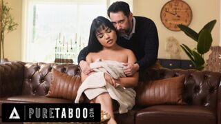 Wilde verlangens in het kasteel - Prinses Pure Taboo moet toestaan dat de perverse butler