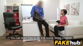 Fake Agent - casting video van Hongaarse Vicky Love