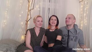 Vincent, Sophia en Flo delen hete liefde met drie