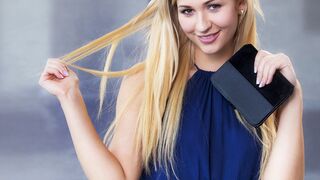 Tracy Lindsay's blonde verleiding in een hete sensueel spel